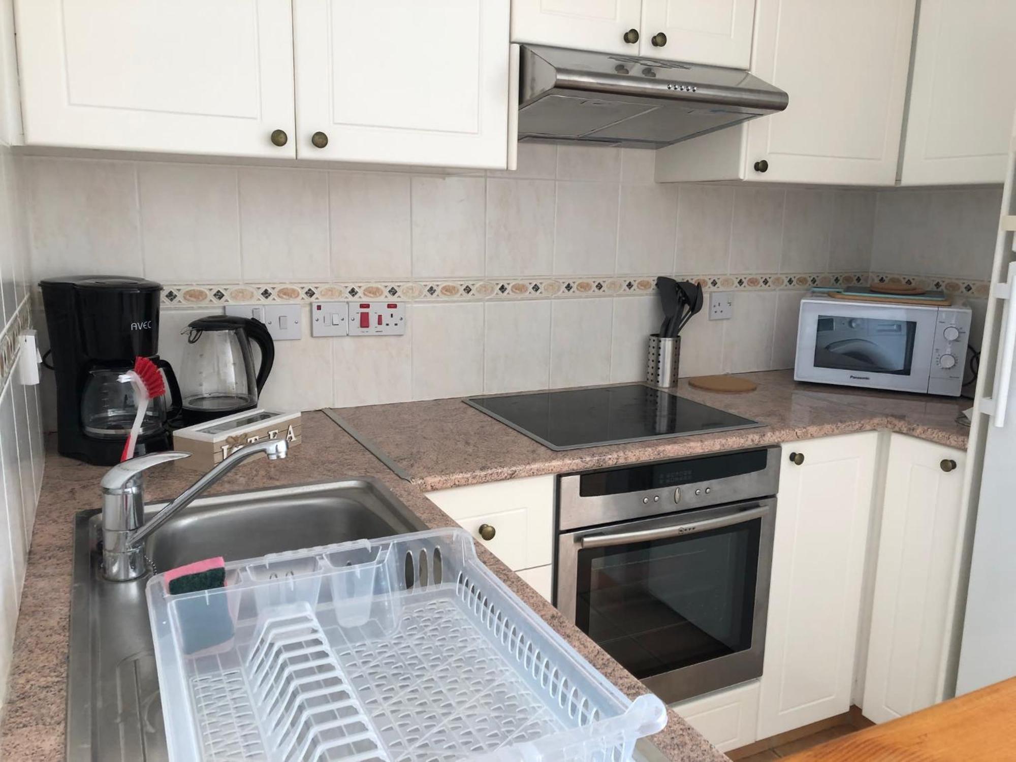 Limnaria Gardens - 1 Bedroom, Sunny Apartment With Stunning Pool Views Paphos Eksteriør billede